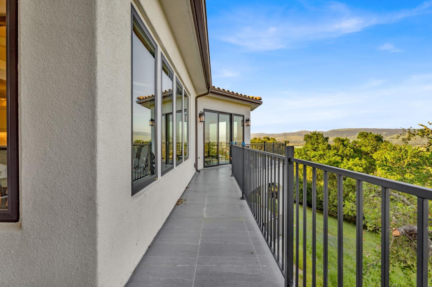 Detail Gallery Image 58 of 99 For 8772 Foxglove Ct, Gilroy,  CA 95020 - 5 Beds | 5/1 Baths