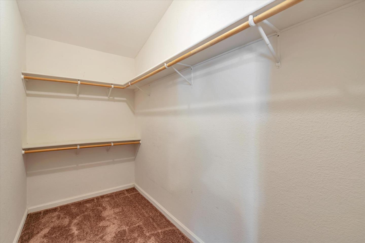 Detail Gallery Image 32 of 37 For 690 Persian Dr #31,  Sunnyvale,  CA 94089 - 2 Beds | 2 Baths