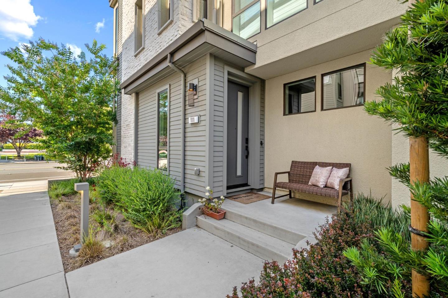 Detail Gallery Image 1 of 1 For 2910 Sanor Pl #111,  Santa Clara,  CA 95051 - 4 Beds | 3/1 Baths