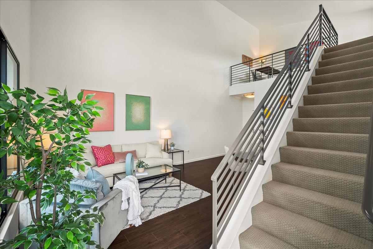 Detail Gallery Image 3 of 28 For 10745 N De Anza Blvd #317,  Cupertino,  CA 95014 - 2 Beds | 2 Baths