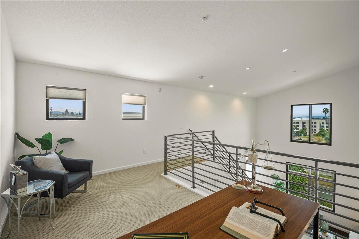Detail Gallery Image 5 of 28 For 10745 N De Anza Blvd #317,  Cupertino,  CA 95014 - 2 Beds | 2 Baths