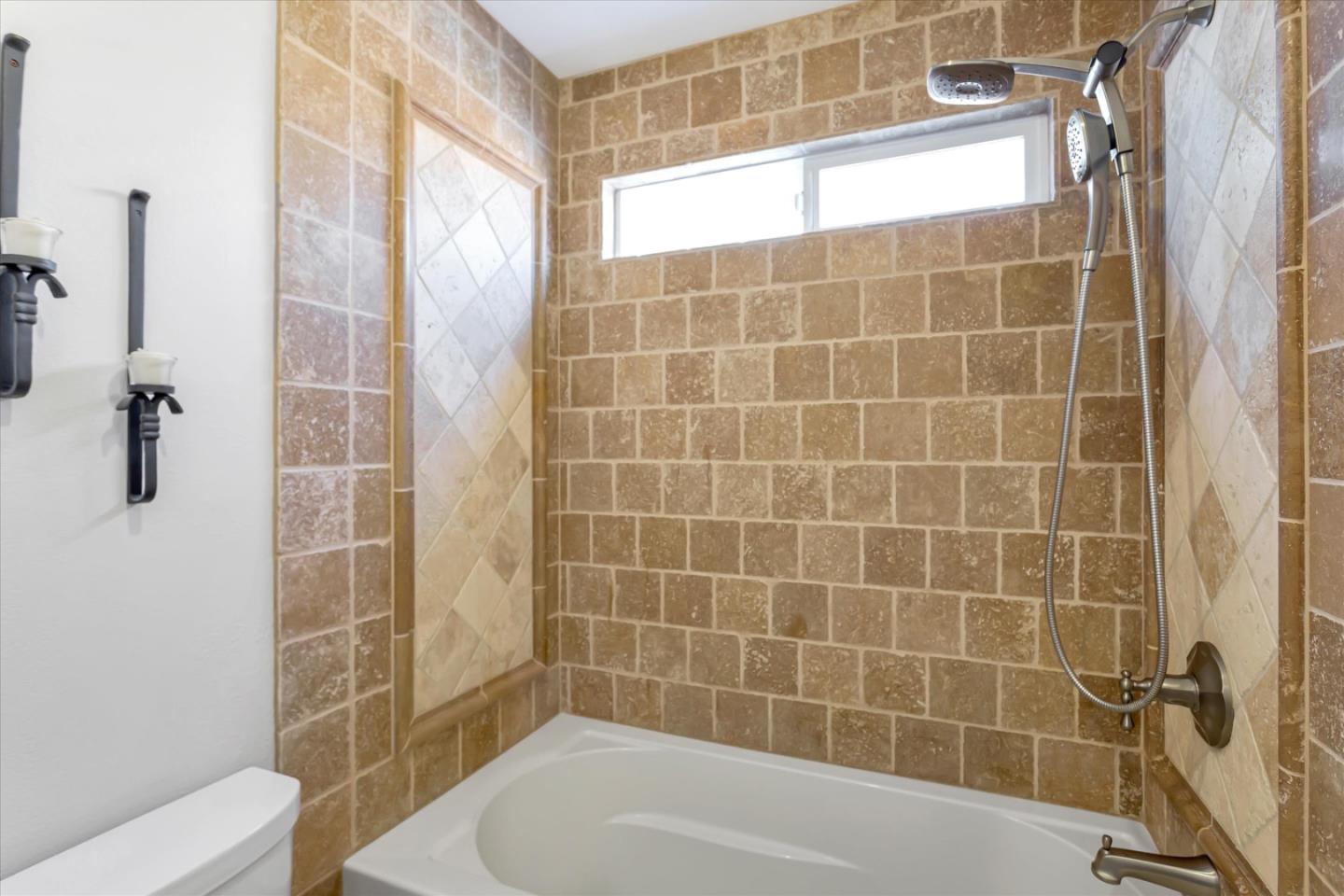 Detail Gallery Image 23 of 36 For 3219 Martin Cir, Marina,  CA 93933 - 3 Beds | 2 Baths