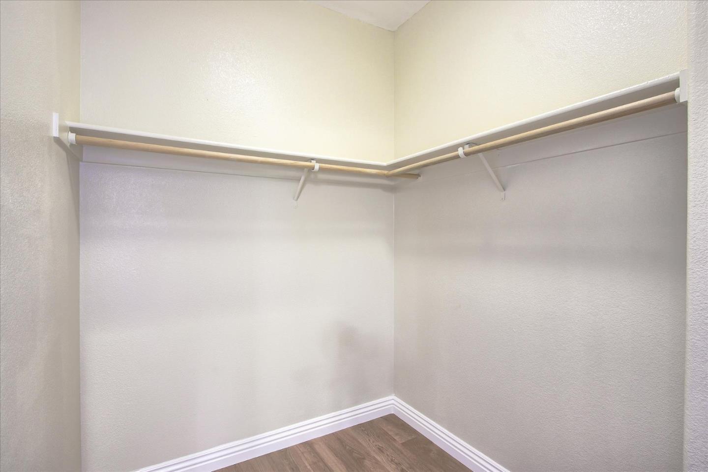 Detail Gallery Image 20 of 28 For 805 S 22nd St, San Jose,  CA 95116 - 4 Beds | 2/1 Baths