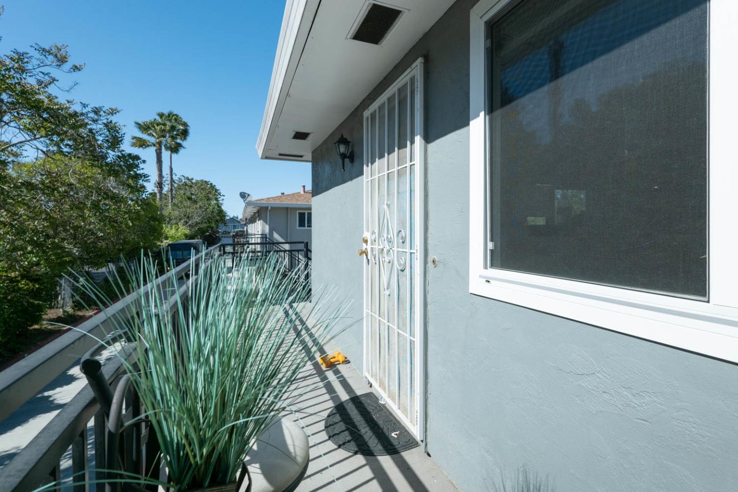 Detail Gallery Image 4 of 26 For 5489 Judith St #4,  San Jose,  CA 95123 - 2 Beds | 1 Baths