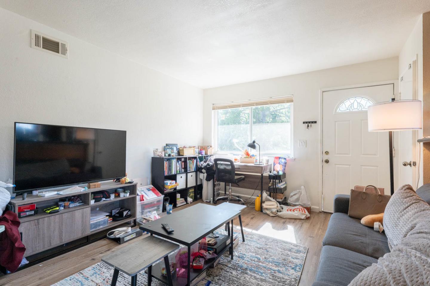 Detail Gallery Image 9 of 26 For 5489 Judith St #4,  San Jose,  CA 95123 - 2 Beds | 1 Baths