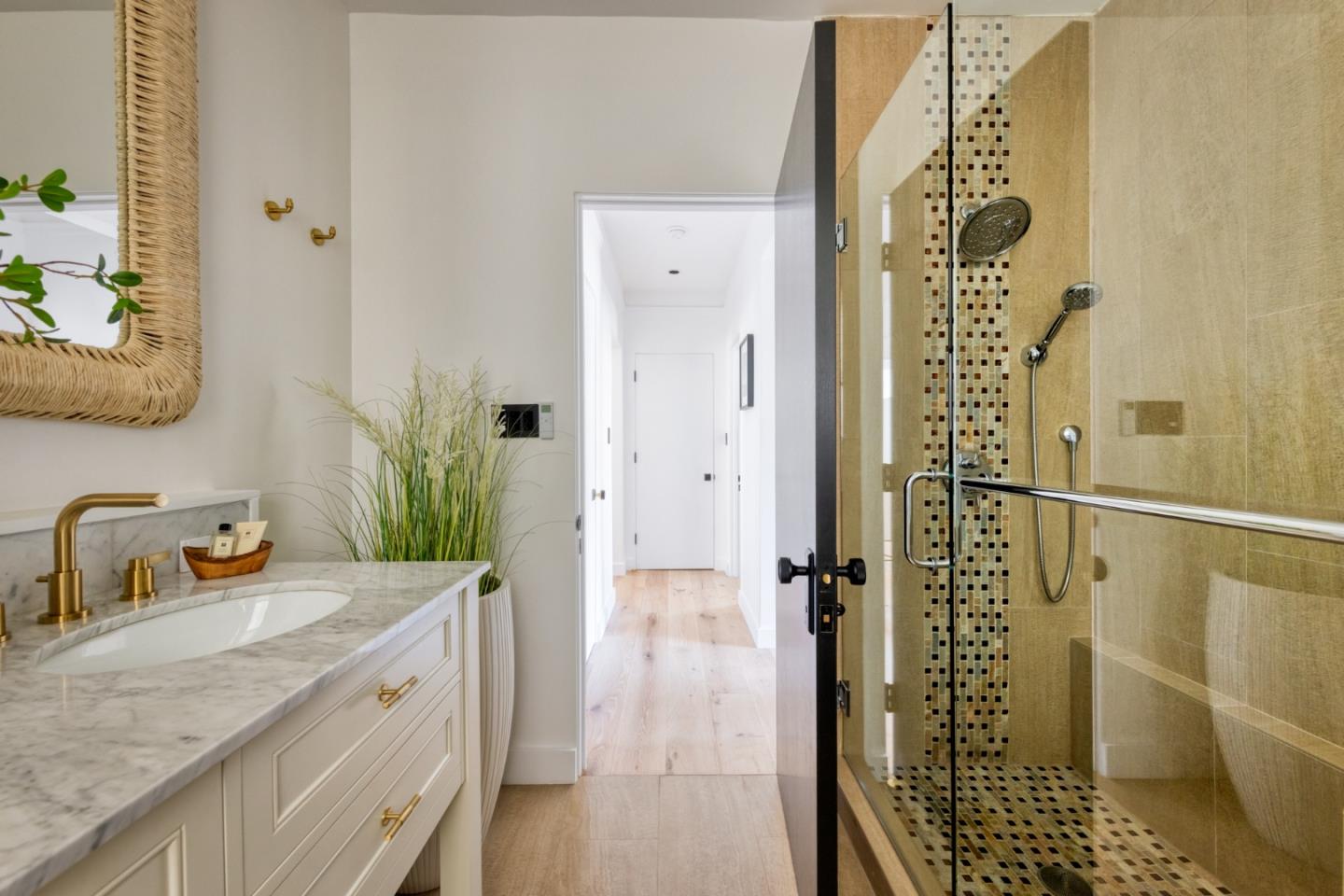 Detail Gallery Image 35 of 41 For 2145 Franklin St #4,  San Francisco,  CA 94109 - 3 Beds | 2 Baths