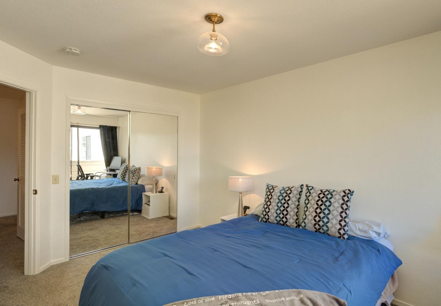 Detail Gallery Image 11 of 19 For 504 Ocean Ave #3,  Monterey,  CA 93940 - 2 Beds | 1/1 Baths