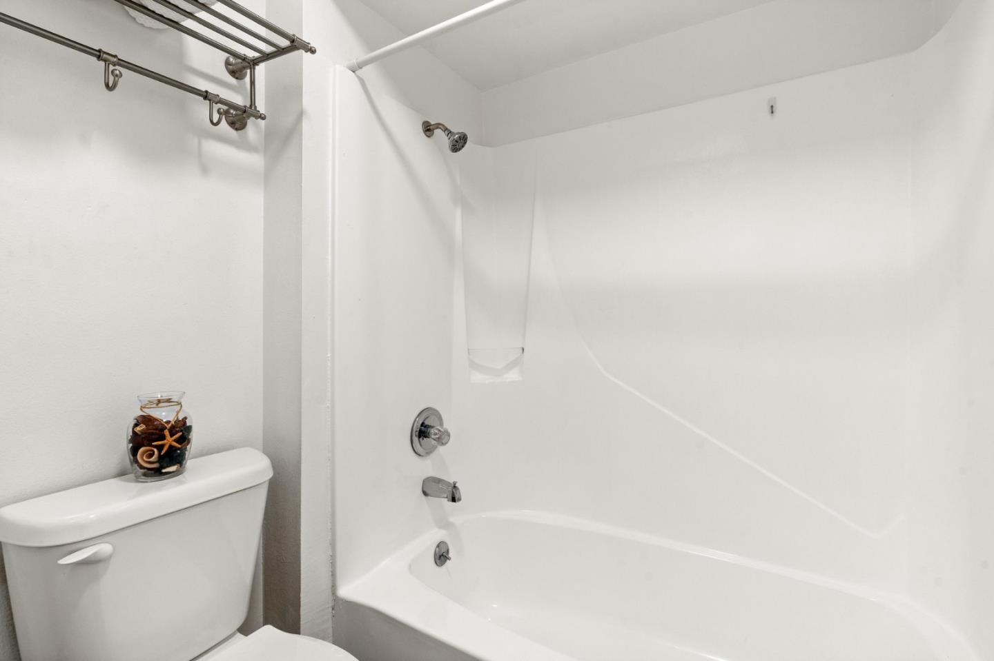 Detail Gallery Image 17 of 27 For 2334 Falling Water Ct, Santa Clara,  CA 95054 - 2 Beds | 1/1 Baths