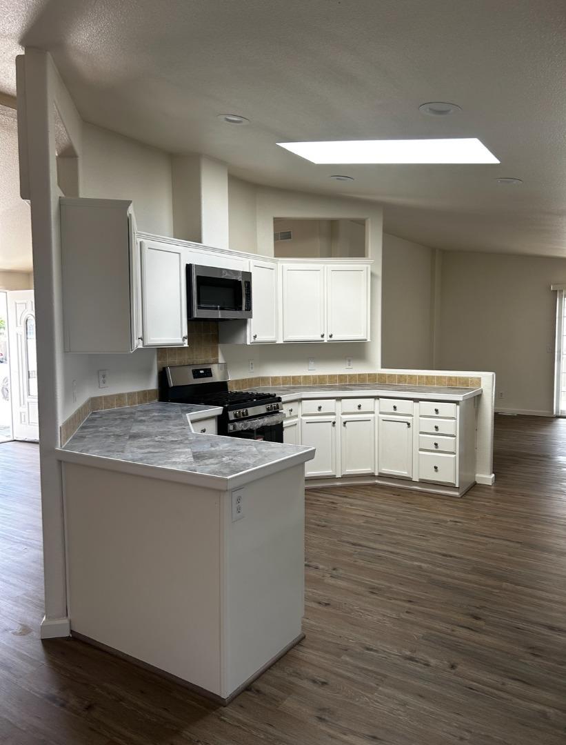 Detail Gallery Image 13 of 25 For 16510 Se Almond #0,  Huron,  CA 93234 - 3 Beds | 2 Baths