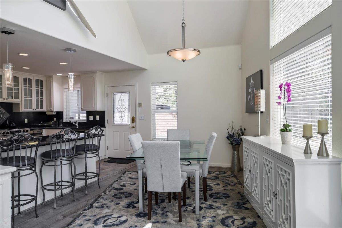 20944 Woodside Way, Groveland, California 95321, 3 Bedrooms Bedrooms, ,2 BathroomsBathrooms,Residential,For Sale,20944 Woodside Way,ML81963505
