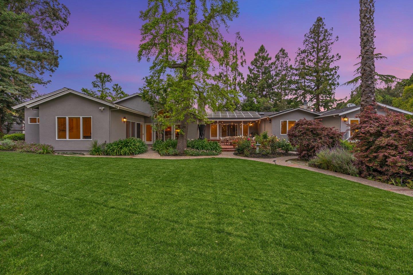 Detail Gallery Image 73 of 82 For 25594 Elena Rd, Los Altos Hills,  CA 94022 - 5 Beds | 4 Baths