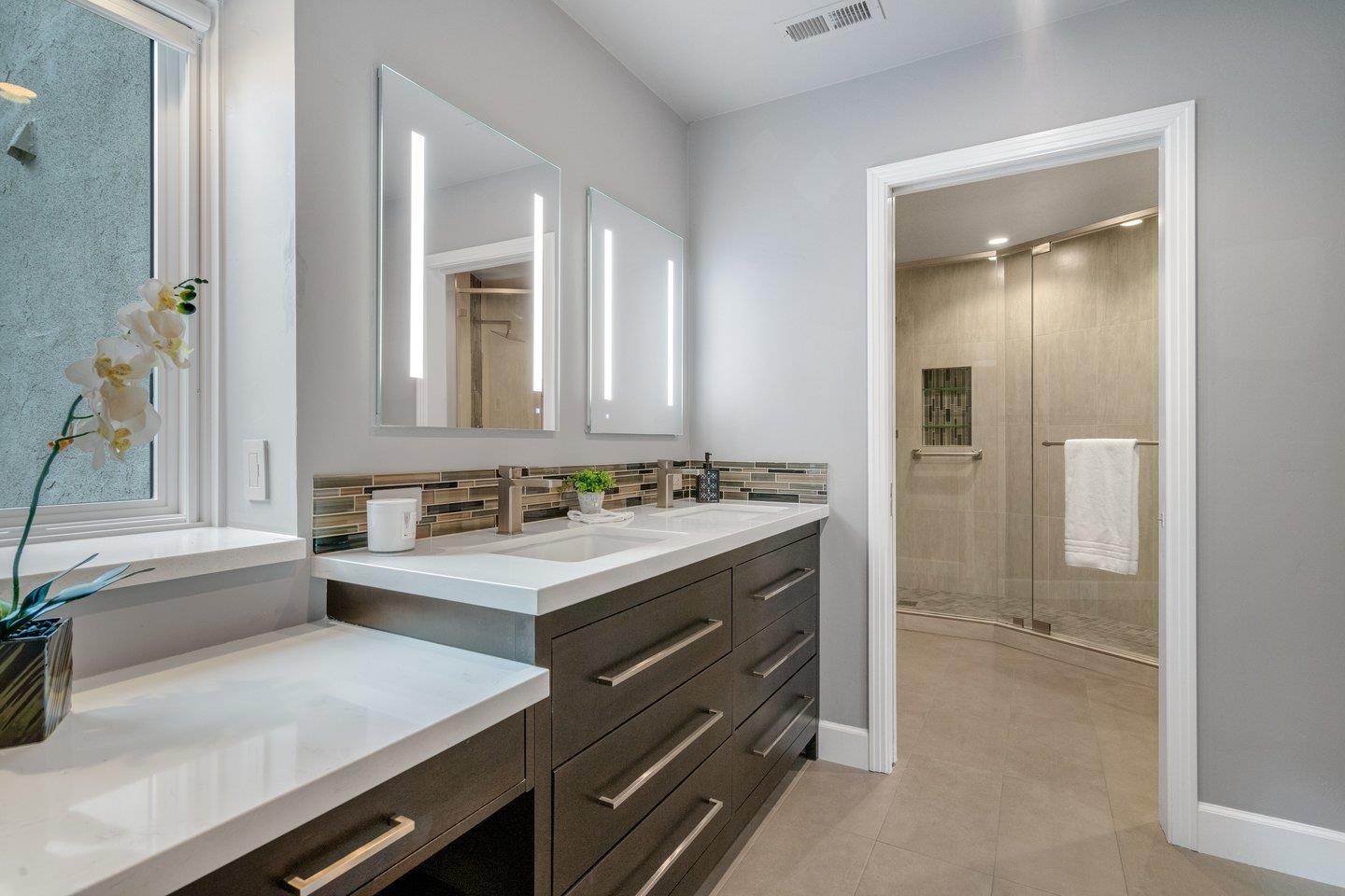 Detail Gallery Image 31 of 48 For 300 Sand Hill Cir #201,  Menlo Park,  CA 94025 - 3 Beds | 2 Baths