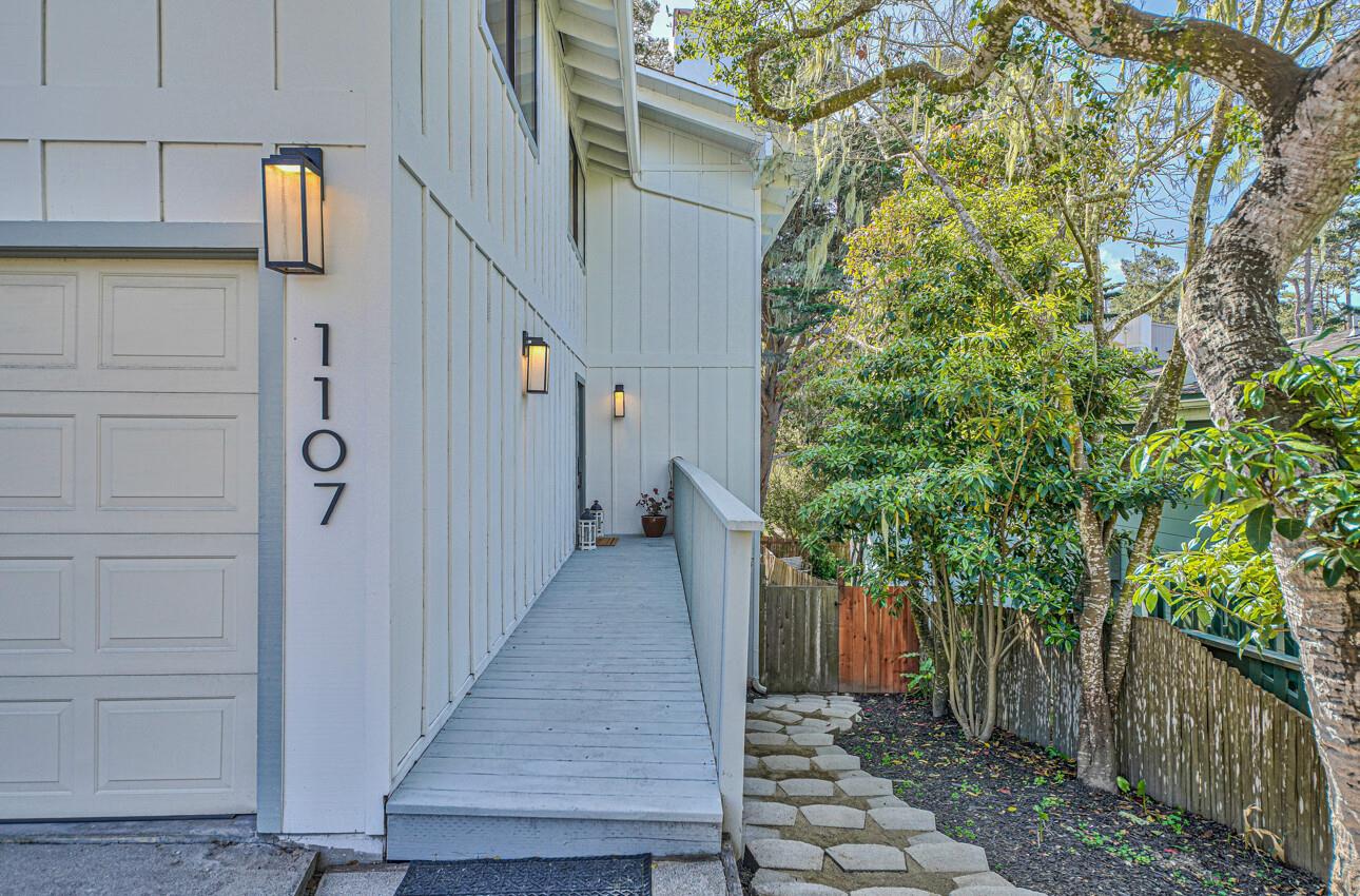 Detail Gallery Image 1 of 50 For 1107 Funston Ave, Pacific Grove,  CA 93950 - 4 Beds | 3/1 Baths