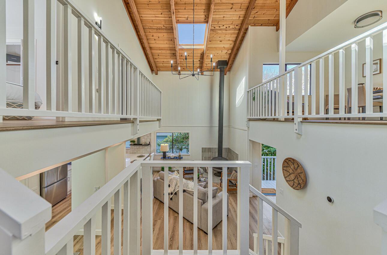 Detail Gallery Image 16 of 50 For 1107 Funston Ave, Pacific Grove,  CA 93950 - 4 Beds | 3/1 Baths