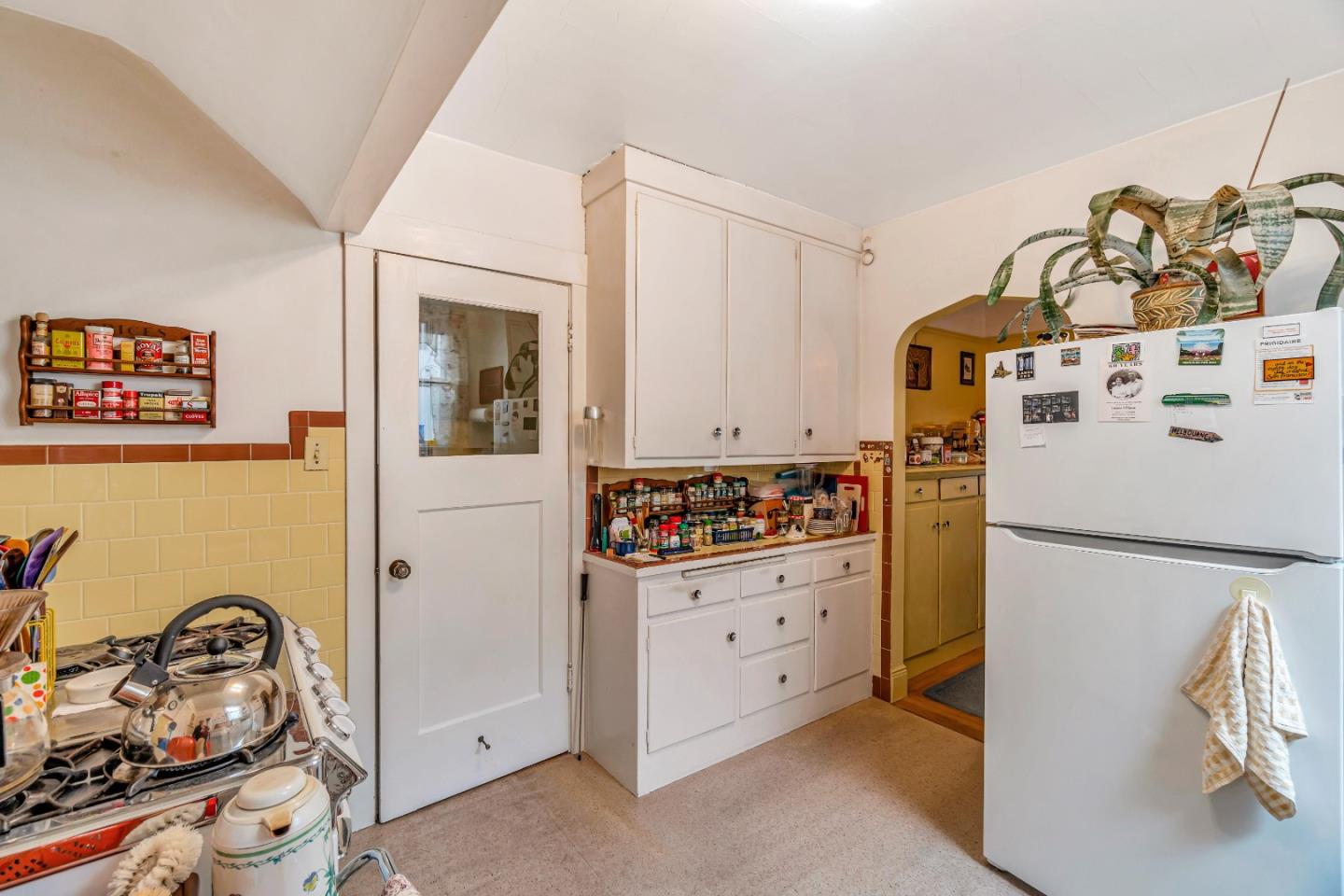 Detail Gallery Image 11 of 29 For 1467 29th Ave, San Francisco,  CA 94122 - 3 Beds | 1 Baths