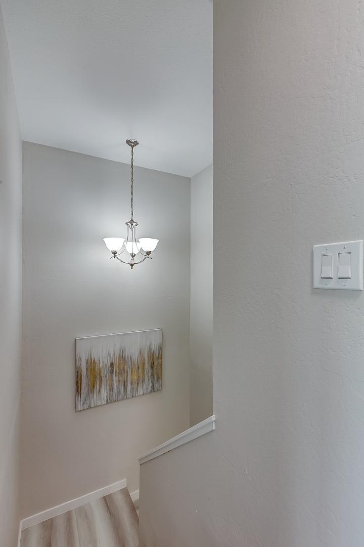 Detail Gallery Image 16 of 35 For 1285 Riesling Ter, Sunnyvale,  CA 94087 - 2 Beds | 1/1 Baths