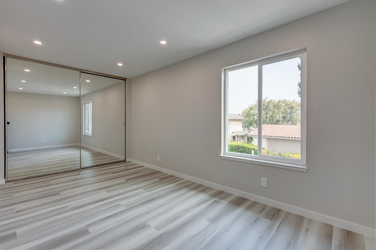 Detail Gallery Image 20 of 35 For 1285 Riesling Ter, Sunnyvale,  CA 94087 - 2 Beds | 1/1 Baths