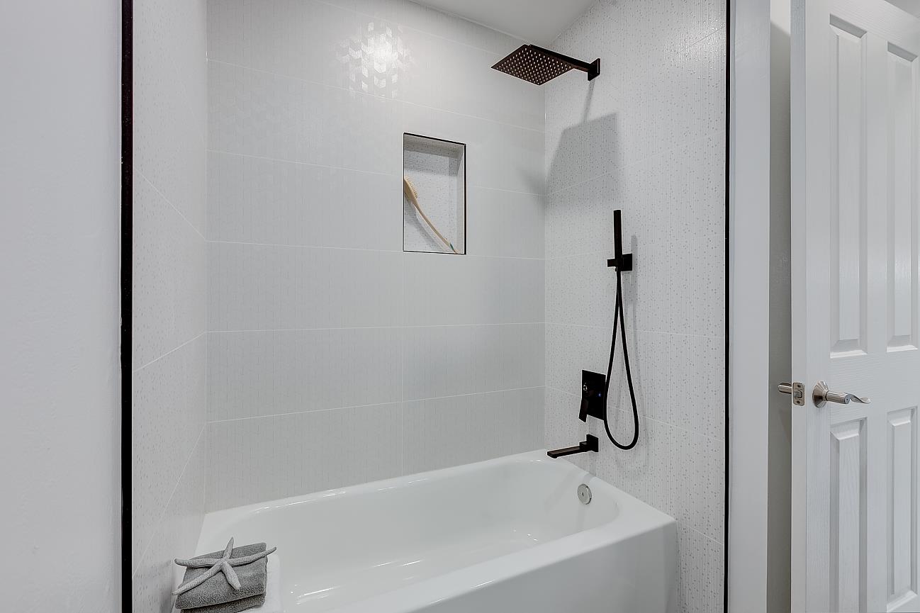 Detail Gallery Image 22 of 35 For 1285 Riesling Ter, Sunnyvale,  CA 94087 - 2 Beds | 1/1 Baths