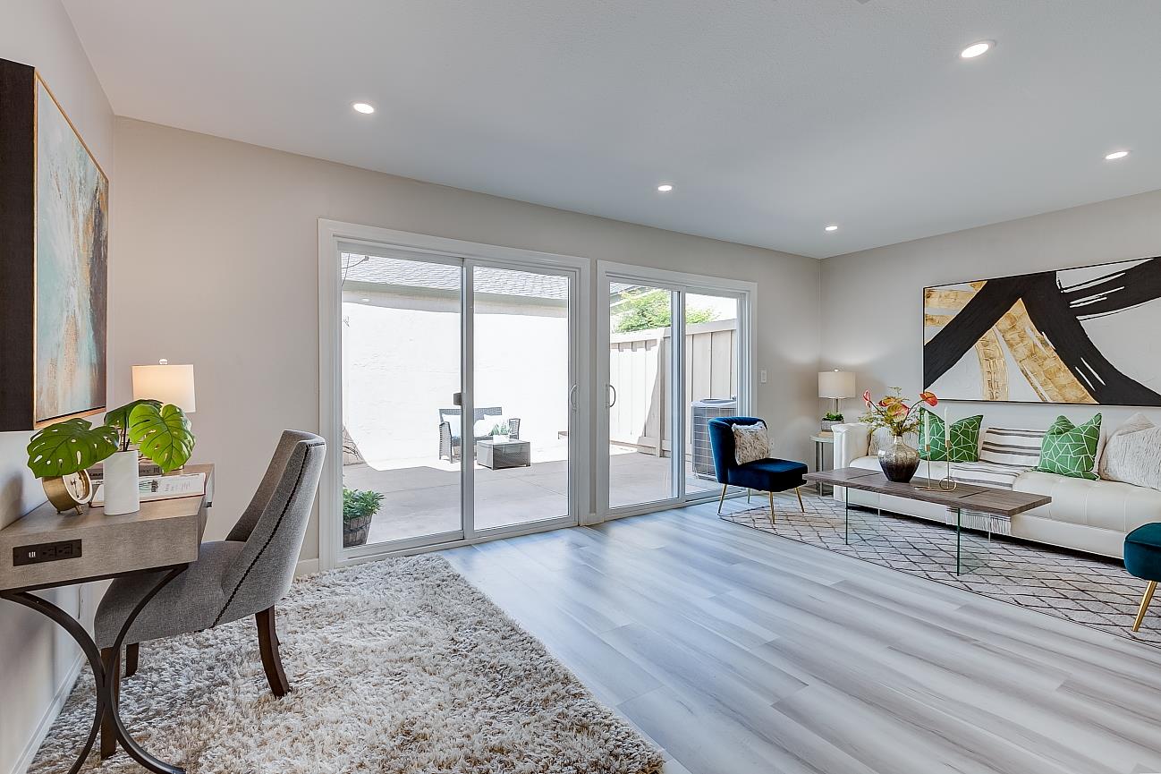 Detail Gallery Image 5 of 35 For 1285 Riesling Ter, Sunnyvale,  CA 94087 - 2 Beds | 1/1 Baths