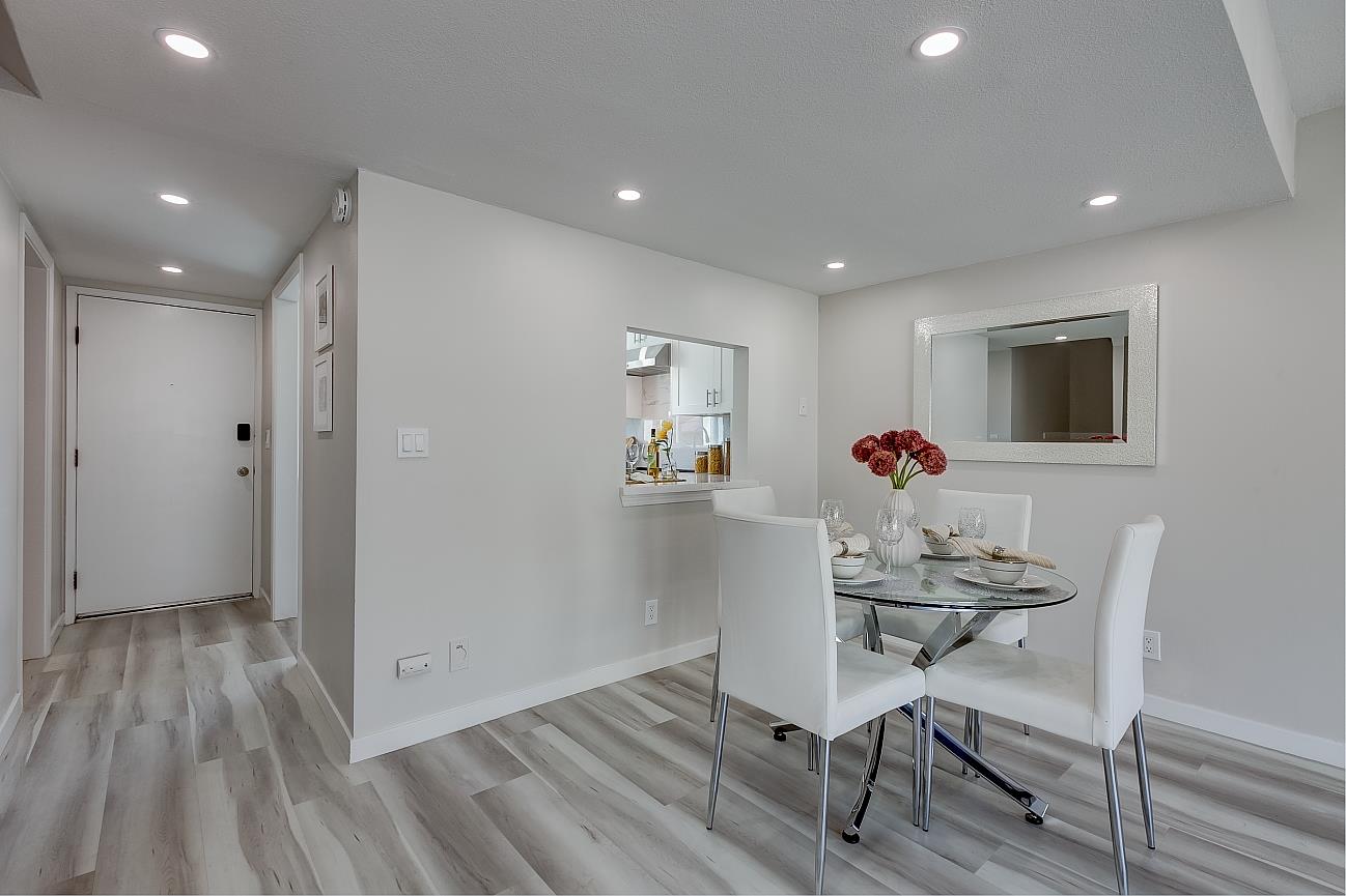 Detail Gallery Image 7 of 35 For 1285 Riesling Ter, Sunnyvale,  CA 94087 - 2 Beds | 1/1 Baths