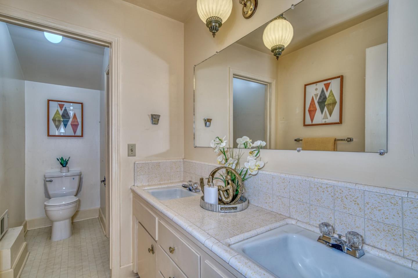 Detail Gallery Image 41 of 71 For 16201 S Kennedy Rd, Los Gatos,  CA 95030 - 6 Beds | 3/1 Baths