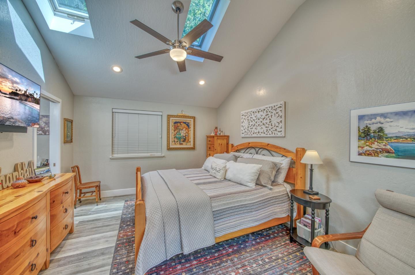 Detail Gallery Image 59 of 71 For 16201 S Kennedy Rd, Los Gatos,  CA 95030 - 6 Beds | 3/1 Baths