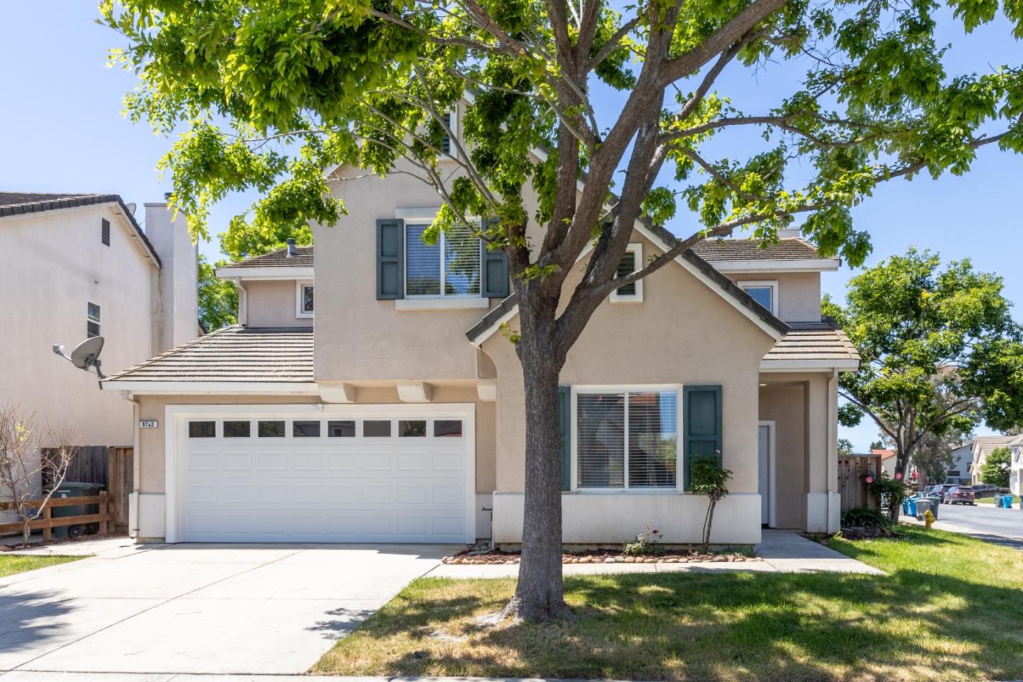 Photo of 8783 Floral St in Gilroy, CA
