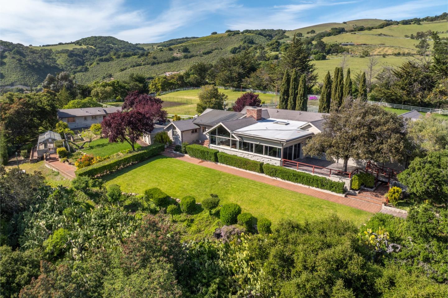 Detail Gallery Image 1 of 25 For 22 Rancho Fiesta Rd, Carmel Valley,  CA 93924 - 4 Beds | 4/3 Baths