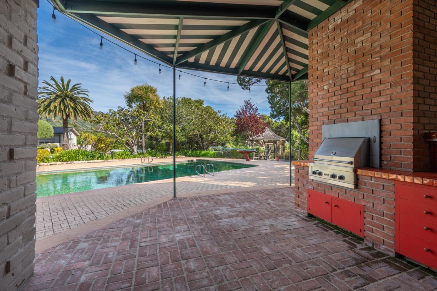 Detail Gallery Image 17 of 25 For 22 Rancho Fiesta Rd, Carmel Valley,  CA 93924 - 7 Beds | 6/4 Baths