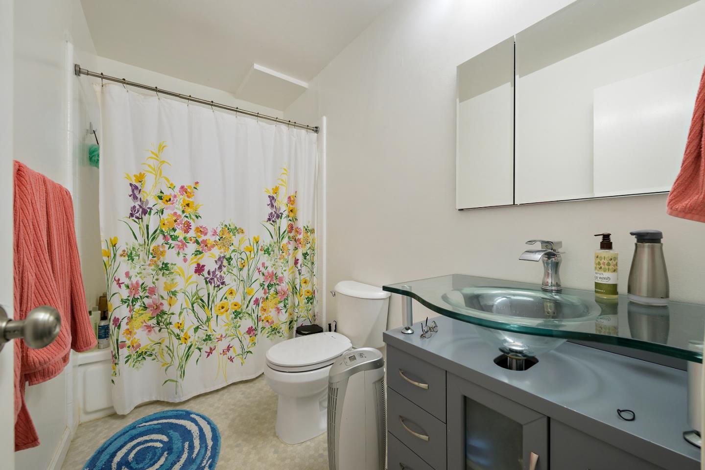 Detail Gallery Image 35 of 44 For 768 Calderon Ave, Mountain View,  CA 94041 - 2 Beds | 1 Baths