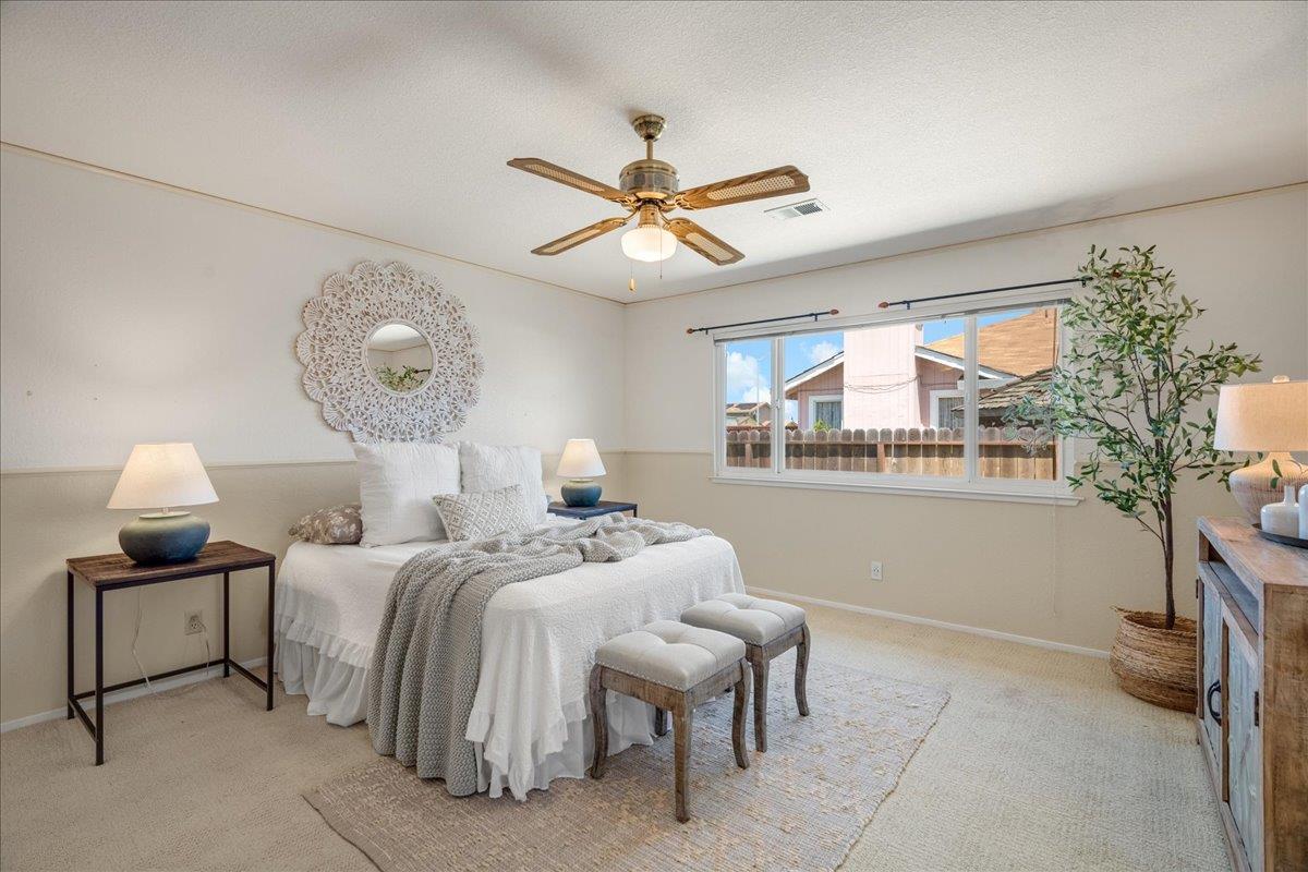 Detail Gallery Image 21 of 36 For 1410 Ghione Dr, Hollister,  CA 95023 - 3 Beds | 2/1 Baths