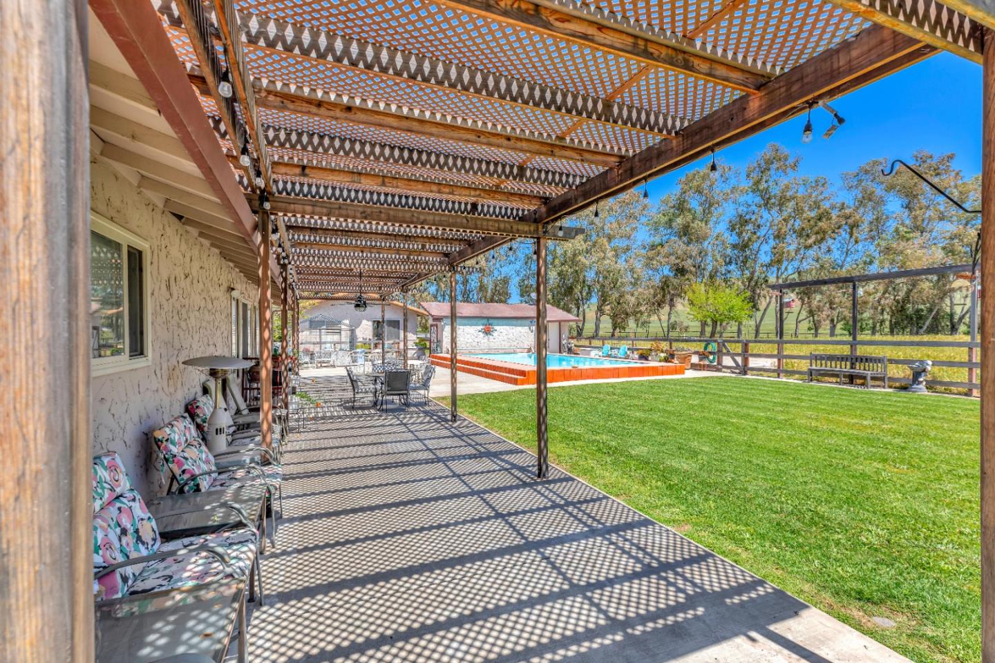 Detail Gallery Image 48 of 107 For 381 Morada Ln, Hollister,  CA 95023 - 4 Beds | 2 Baths