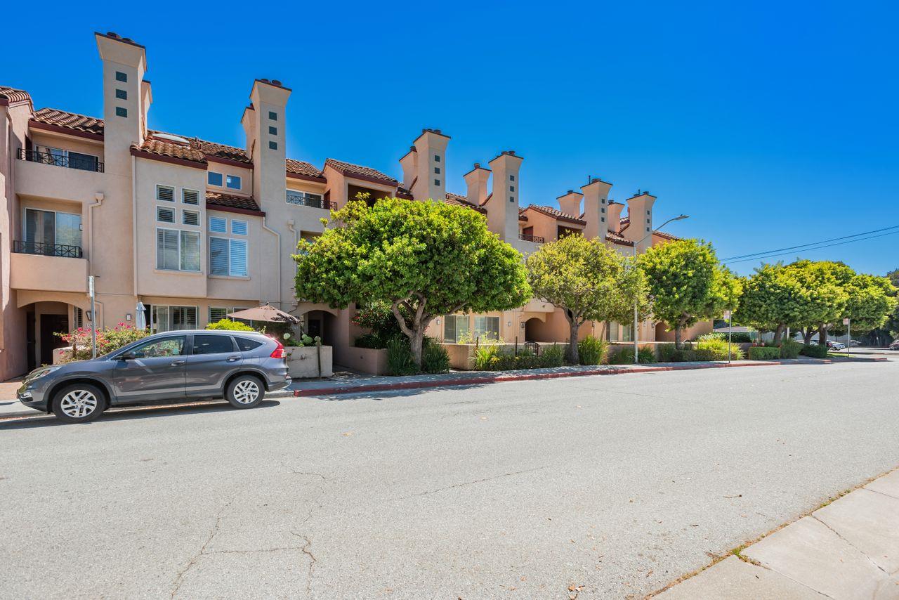 Detail Gallery Image 1 of 1 For 1951 Ofarrell St #408,  San Mateo,  CA 94403 - 2 Beds | 2 Baths