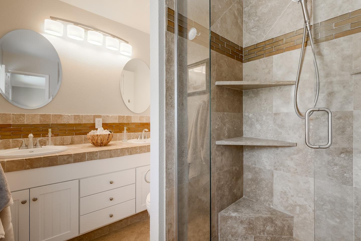 Detail Gallery Image 20 of 40 For 924 Quercus Ct, Sunnyvale,  CA 94086 - 4 Beds | 2 Baths