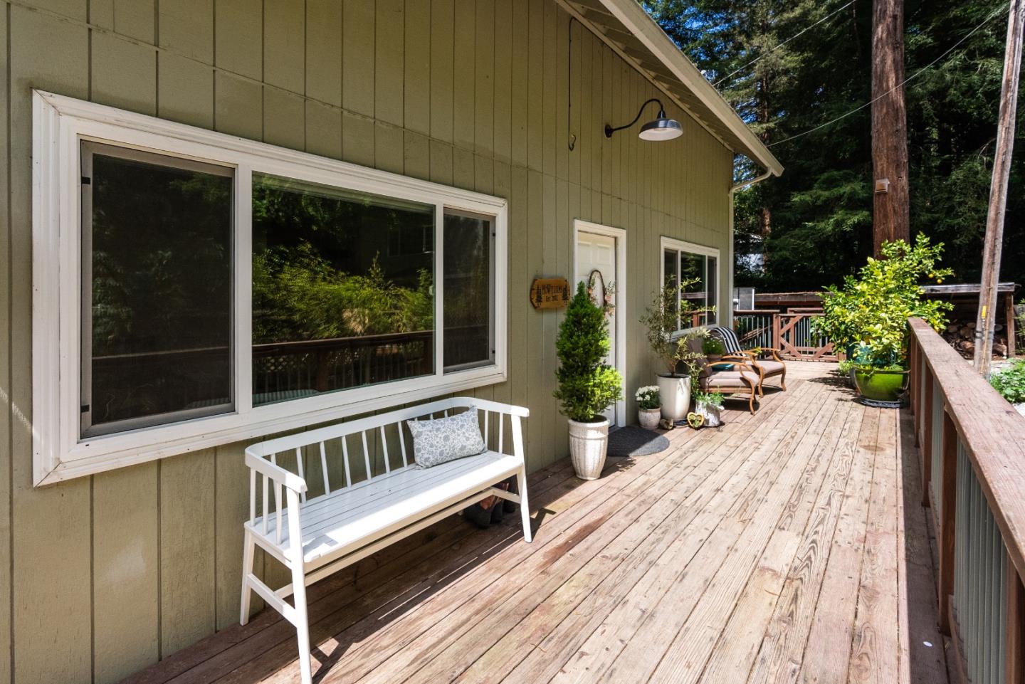 Detail Gallery Image 2 of 40 For 161 Dusty Dr, Scotts Valley,  CA 95066 - 2 Beds | 1/1 Baths