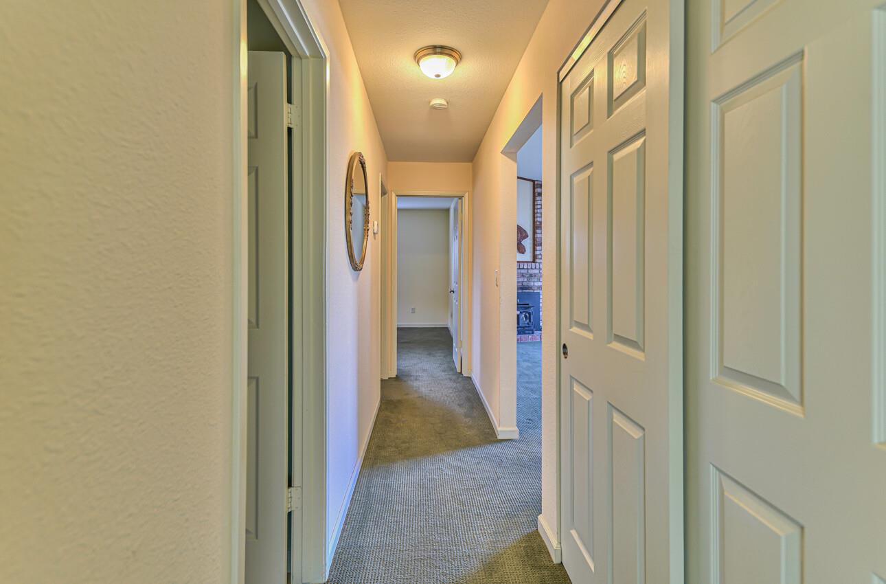 Detail Gallery Image 12 of 29 For 12906 Kennedy Cir, Salinas,  CA 93906 - 3 Beds | 2 Baths