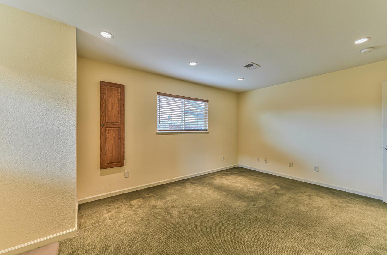 Detail Gallery Image 19 of 29 For 12906 Kennedy Cir, Salinas,  CA 93906 - 3 Beds | 2 Baths