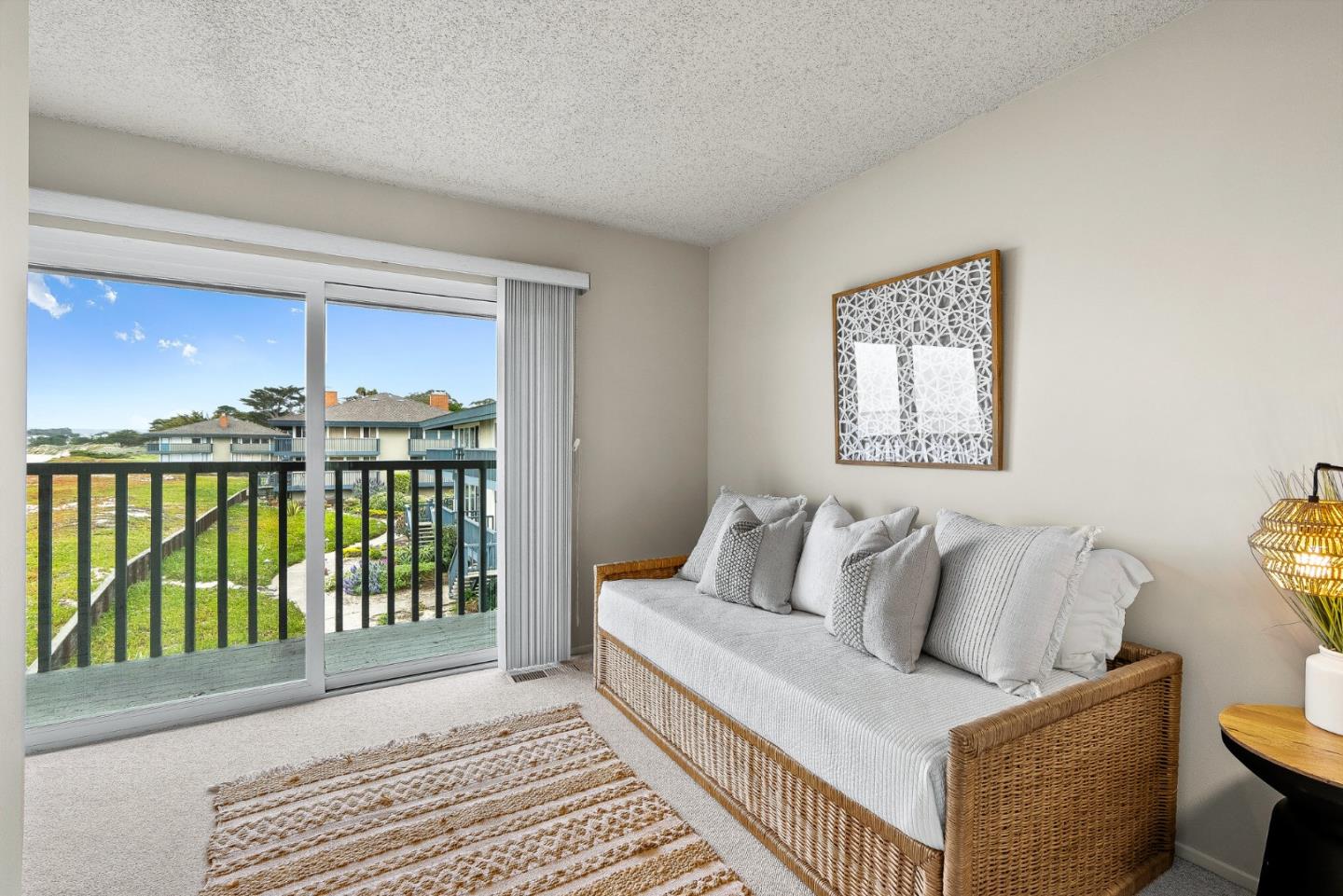 Detail Gallery Image 15 of 29 For 6 La Playa St, Monterey,  CA 93940 - 2 Beds | 2/1 Baths