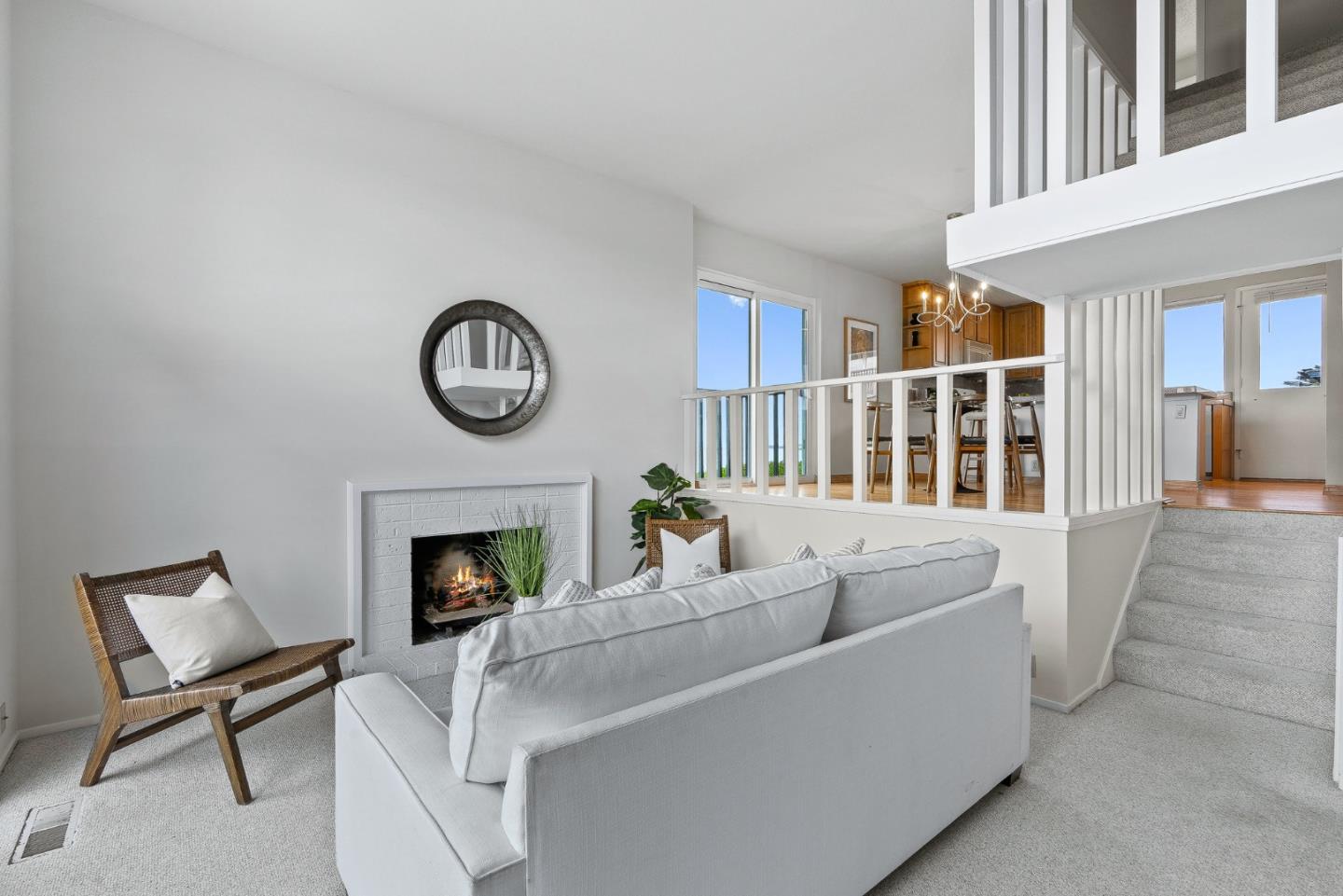 Detail Gallery Image 9 of 29 For 6 La Playa St, Monterey,  CA 93940 - 2 Beds | 2/1 Baths