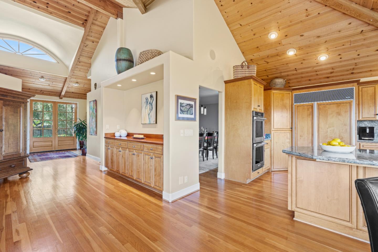 Detail Gallery Image 15 of 52 For 310 El Caminito Rd, Carmel Valley,  CA 93924 - 3 Beds | 2/1 Baths