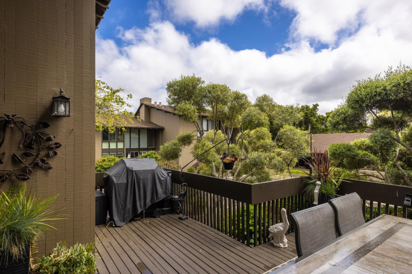 Detail Gallery Image 4 of 19 For 7020 Valley Greens Dr #19,  Carmel Valley,  CA 93923 - 3 Beds | 2/1 Baths