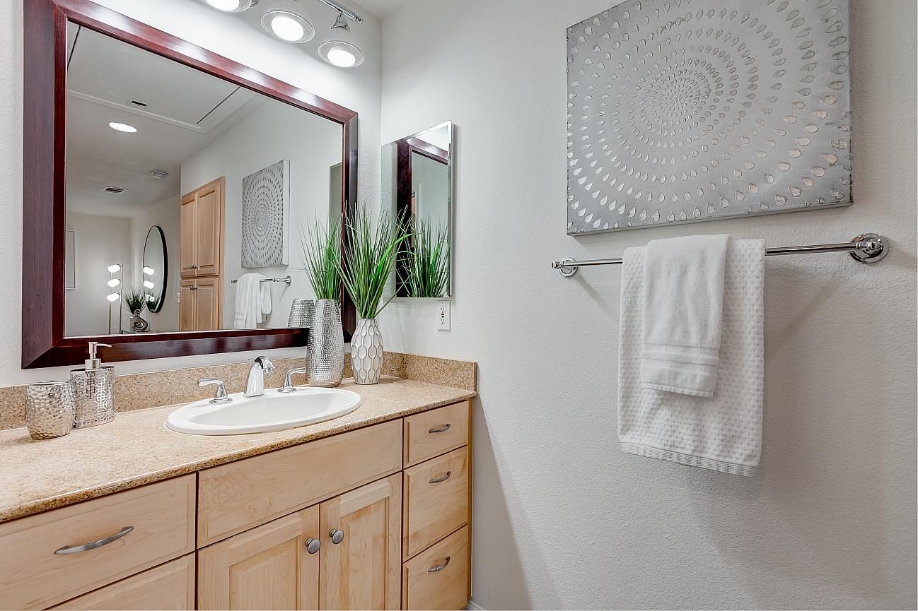 Detail Gallery Image 16 of 27 For 625 E El Camino Real #106,  Sunnyvale,  CA 94087 - 2 Beds | 2/1 Baths