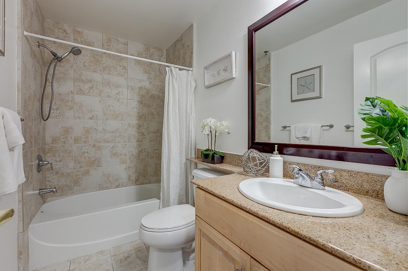 Detail Gallery Image 20 of 27 For 625 E El Camino Real #106,  Sunnyvale,  CA 94087 - 2 Beds | 2/1 Baths