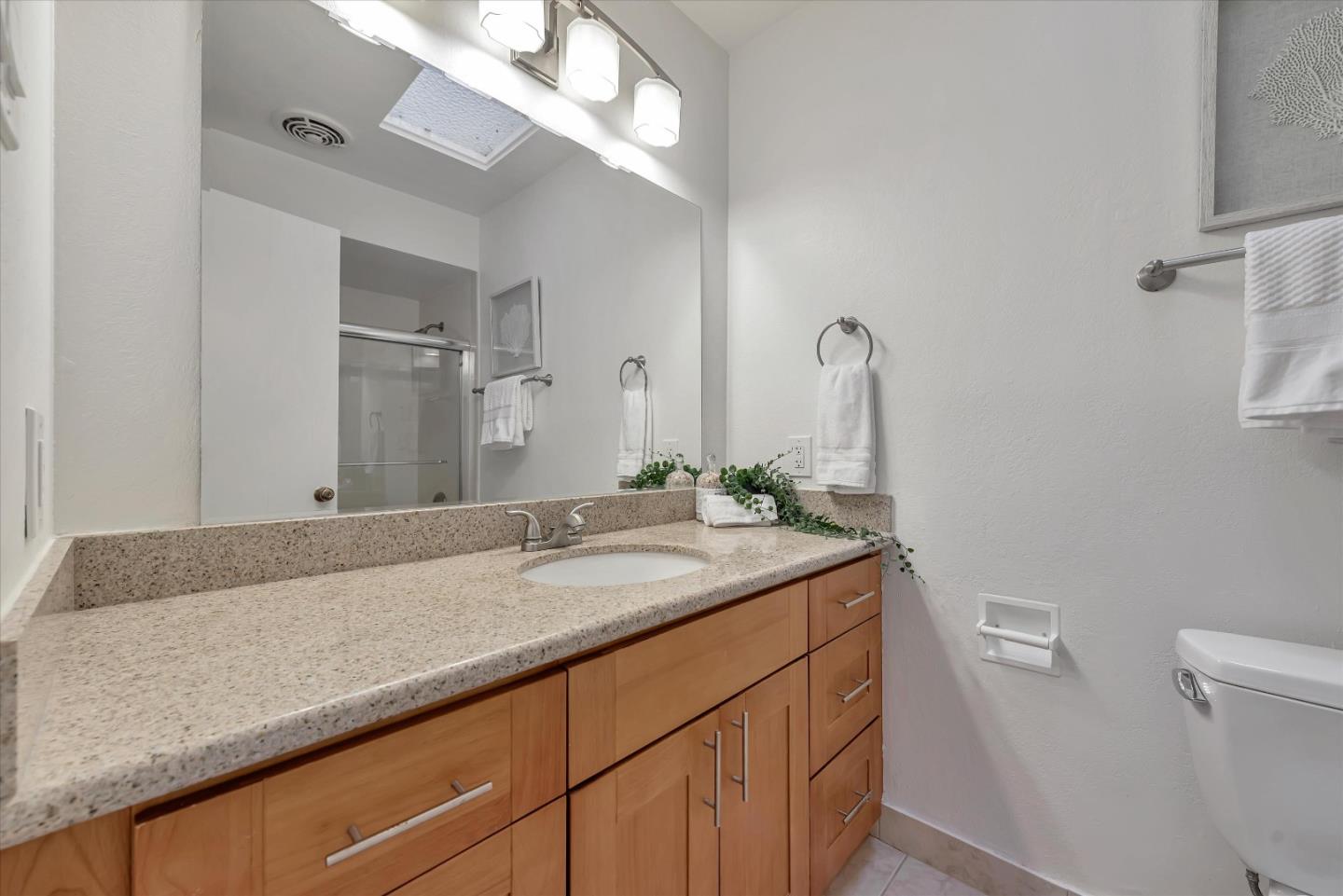 Detail Gallery Image 30 of 37 For 365 Dennis Ave, Sunnyvale,  CA 94086 - 4 Beds | 2/1 Baths