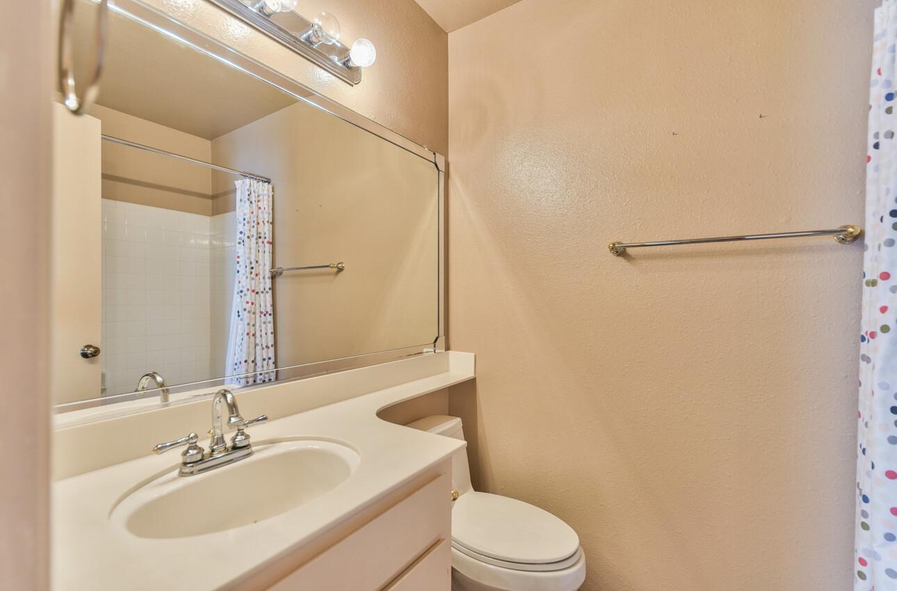 Detail Gallery Image 28 of 31 For 551 Powell St, Salinas,  CA 93907 - 3 Beds | 2 Baths
