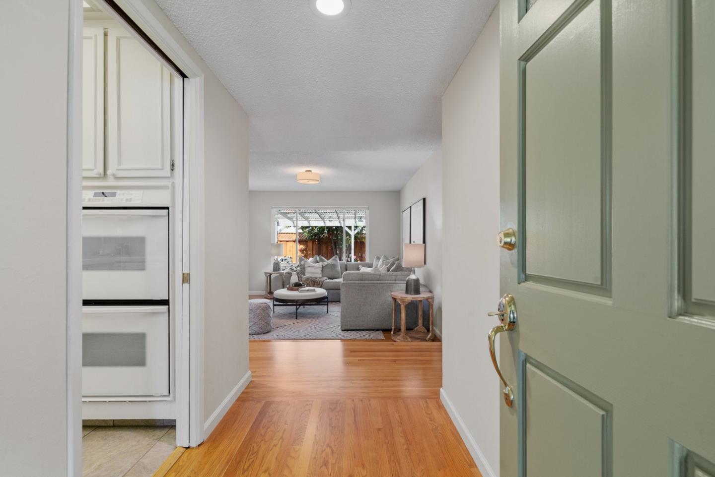 Detail Gallery Image 6 of 41 For 340 Mustang St, San Jose,  CA 95123 - 3 Beds | 2 Baths