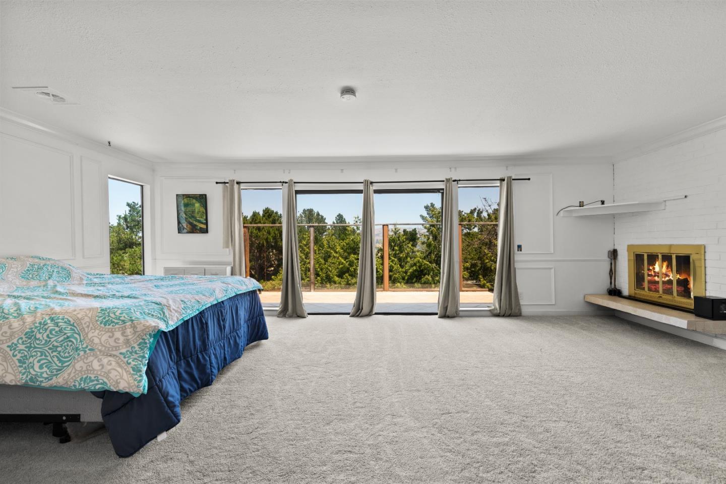 Detail Gallery Image 16 of 32 For 26335 Jeanette Rd, Carmel Valley,  CA 93924 - 4 Beds | 4 Baths