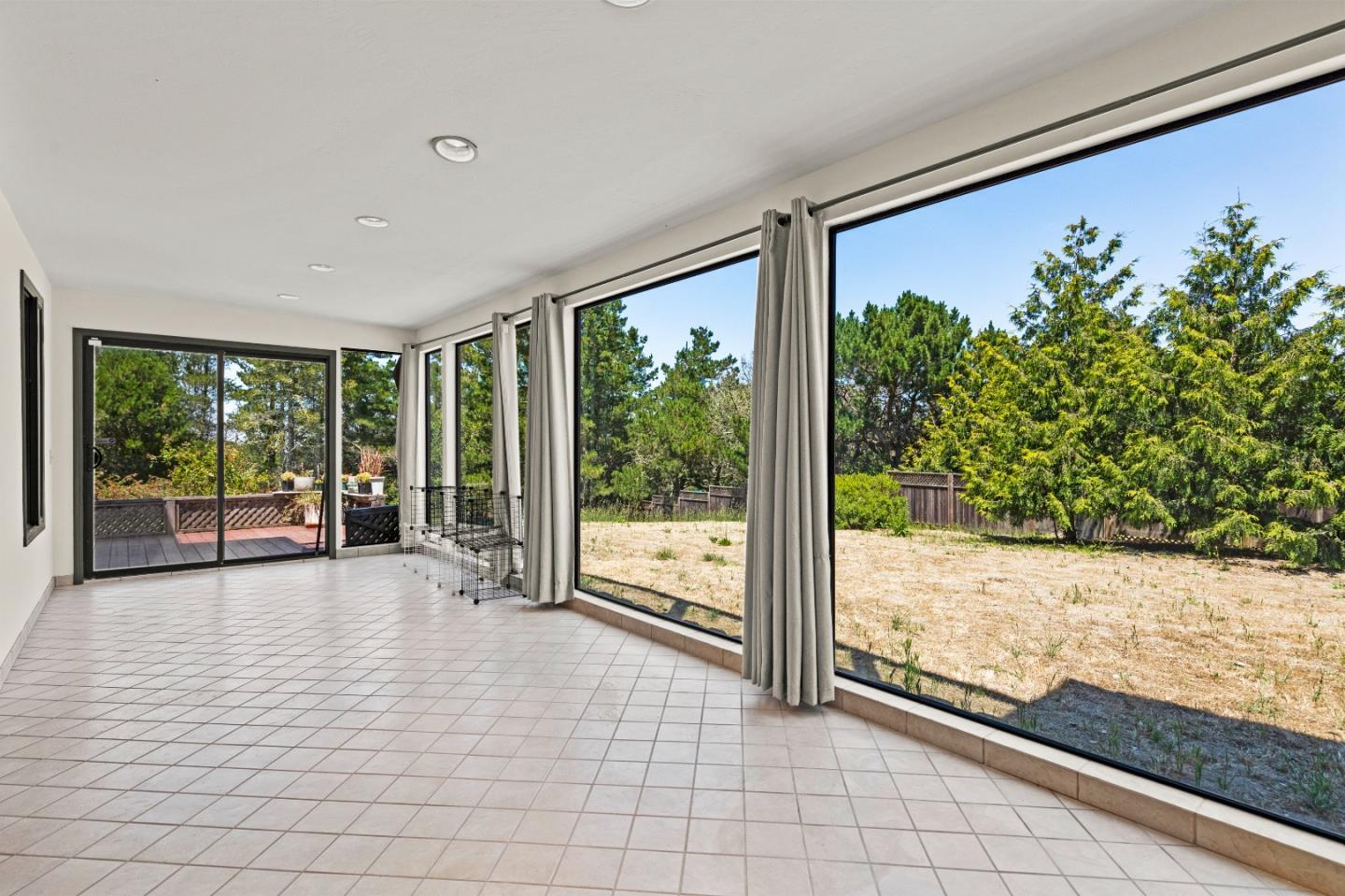 Detail Gallery Image 21 of 32 For 26335 Jeanette Rd, Carmel Valley,  CA 93924 - 4 Beds | 4 Baths
