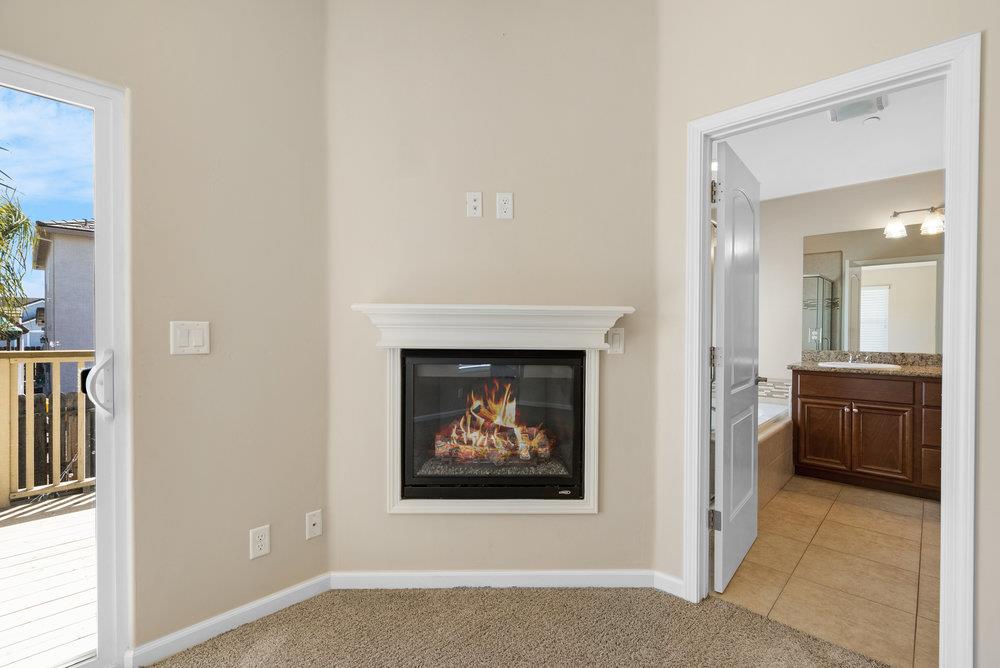 Detail Gallery Image 30 of 54 For 1401 Mesquite Dr, Hollister,  CA 95023 - 4 Beds | 2/1 Baths