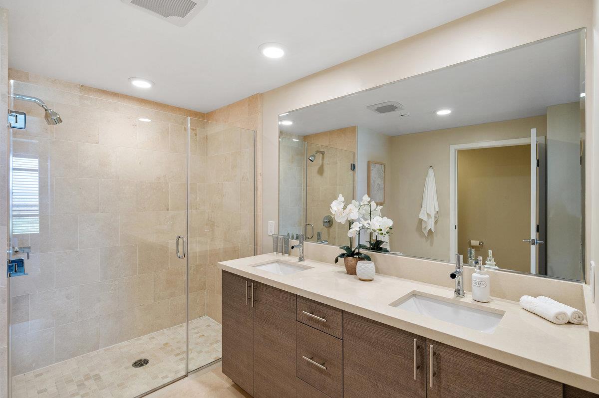 Detail Gallery Image 14 of 27 For 400 Mariners Island Blvd #105,  San Mateo,  CA 94404 - 3 Beds | 2 Baths